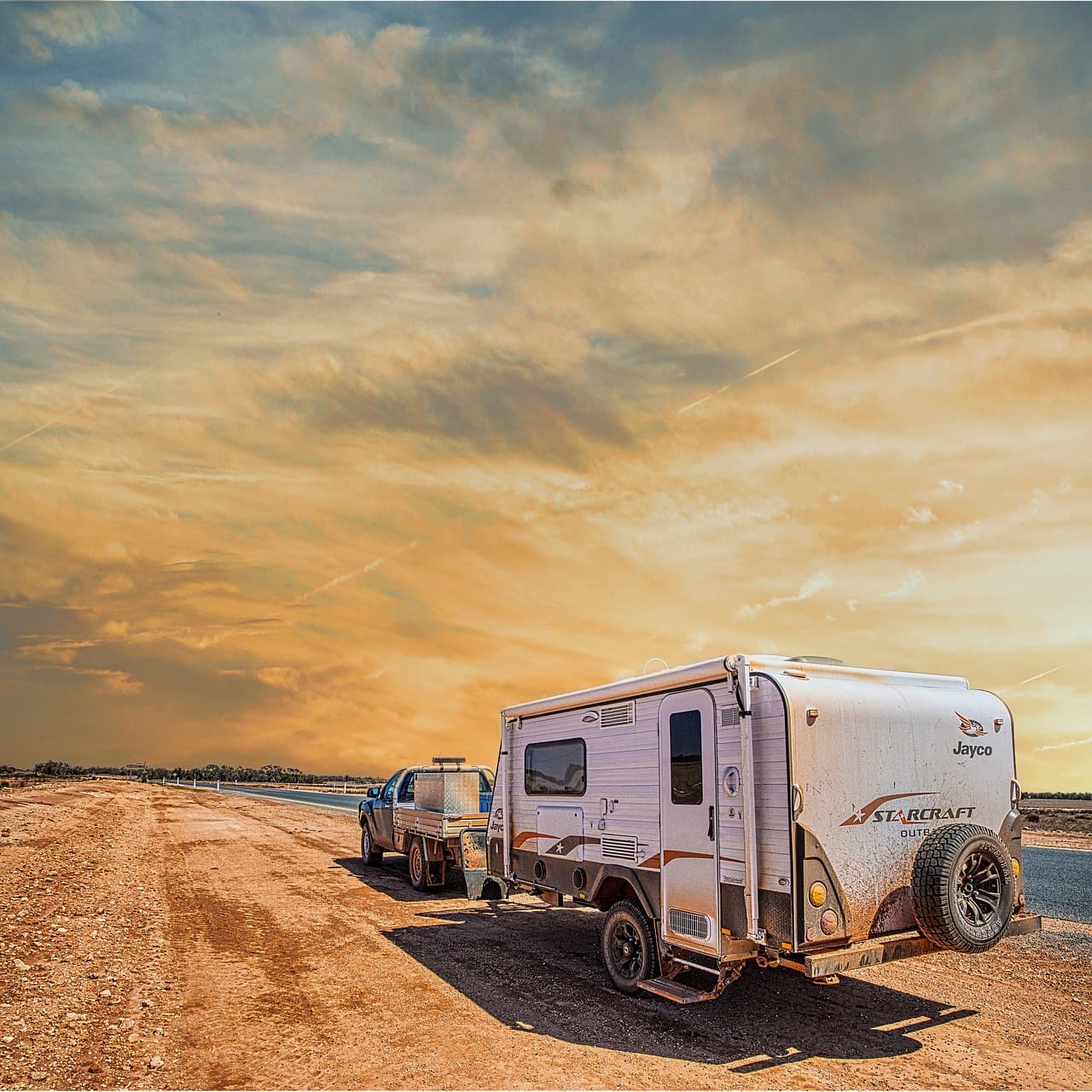 GPS-tracked touring caravan